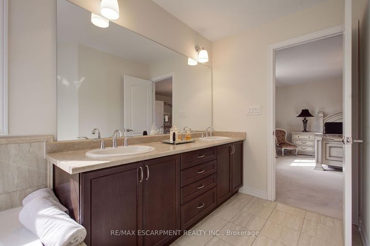 Photo 27 at 3308 Granite Gate, Alton, Burlington