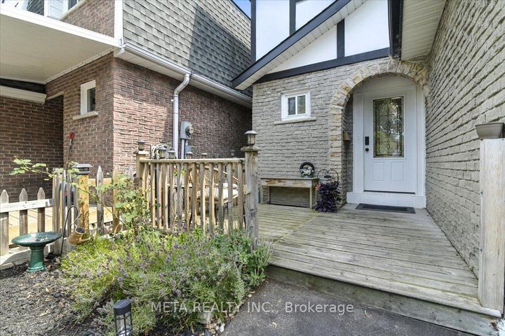 Photo 1 at 1567 Jaywin Circle, Village East, Pickering