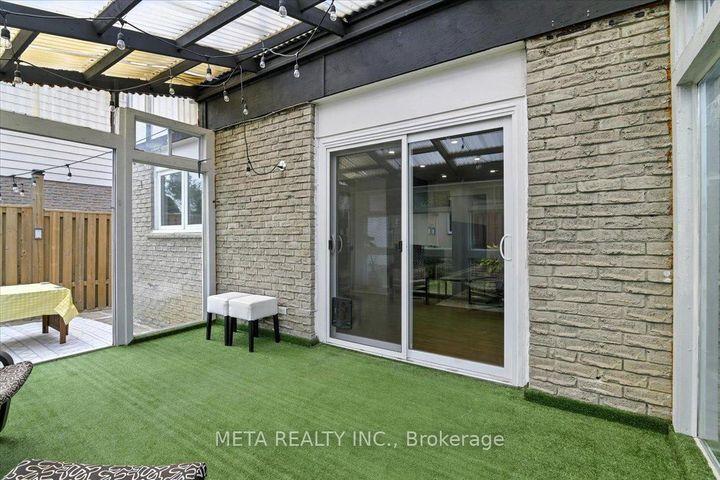 Photo 13 at 1567 Jaywin Circle, Village East, Pickering