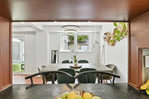 Photo 16 at 1567 Jaywin Circle, Village East, Pickering