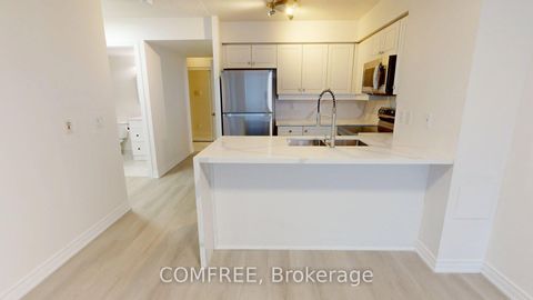 Photo 9 at 201 - 60 Disera Drive, Beverley Glen, Vaughan