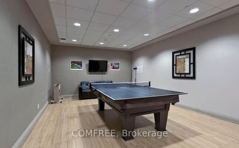 Photo 18 at 201 - 60 Disera Drive, Beverley Glen, Vaughan