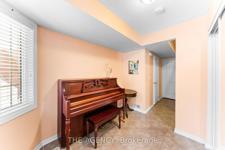 Photo 3 at 87 - 620 Ferguson Drive, BE Beaty, Milton