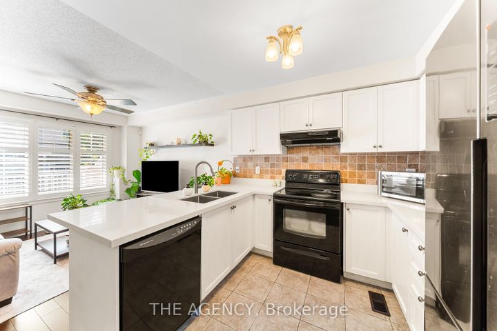 Photo 15 at 87 - 620 Ferguson Drive, BE Beaty, Milton