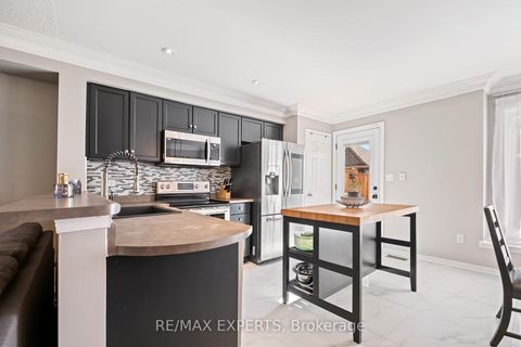 Photo 16 at 105 America Avenue, Maple, Vaughan