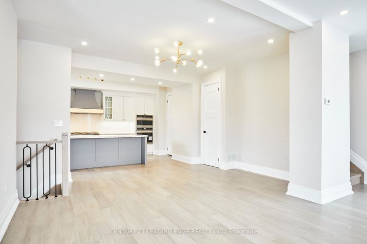 Photo 5 at 50 Dorset Road, Cliffcrest, Toronto
