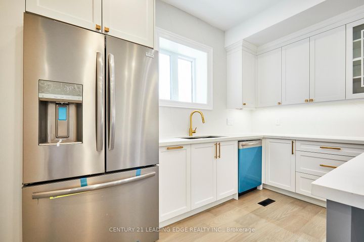 Photo 7 at 50 Dorset Road, Cliffcrest, Toronto