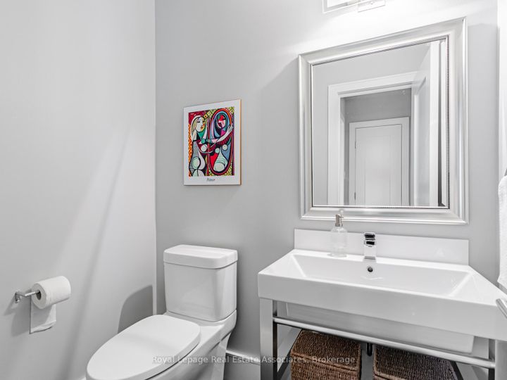 Photo 14 at 66 Inglewood Drive, Mineola, Mississauga