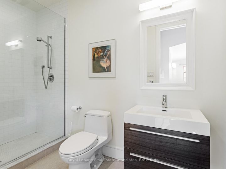 Photo 29 at 66 Inglewood Drive, Mineola, Mississauga