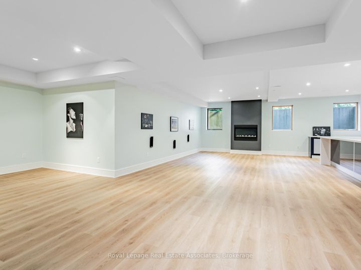 Photo 33 at 66 Inglewood Drive, Mineola, Mississauga