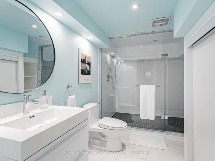 Photo 36 at 66 Inglewood Drive, Mineola, Mississauga
