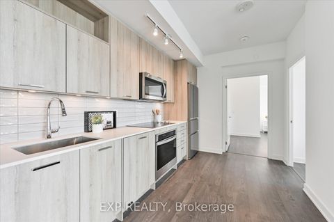 Photo 22 at 1006 - 120 Eagle Rock Way, Maple, Vaughan