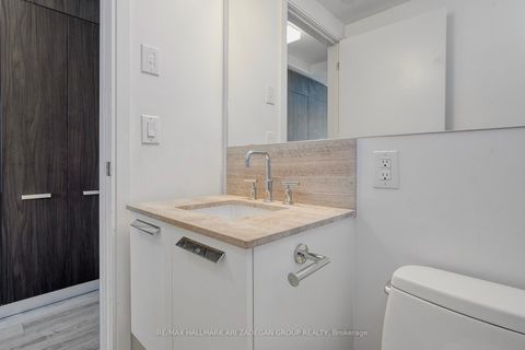 Photo 4 at 1415 - 50 Charles Street E, Yonge Corridor, Toronto Photo 4 at 1415 - 50 Charles Street E, Yonge Corridor, Toronto