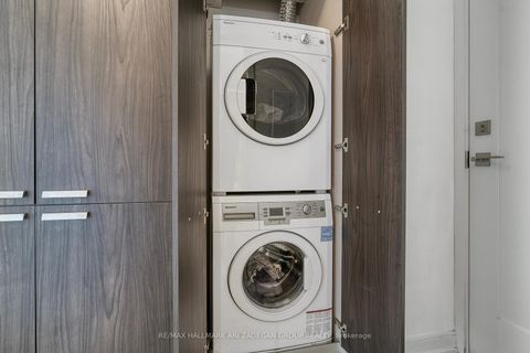 Photo 19 at 1415 - 50 Charles Street E, Yonge Corridor, Toronto Photo 19 at 1415 - 50 Charles Street E, Yonge Corridor, Toronto