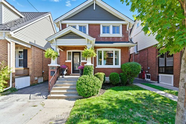 Photo 1 at 197 Balmoral Avenue S, Delta, Hamilton