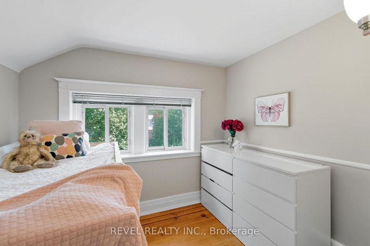 Photo 21 at 197 Balmoral Avenue S, Delta, Hamilton