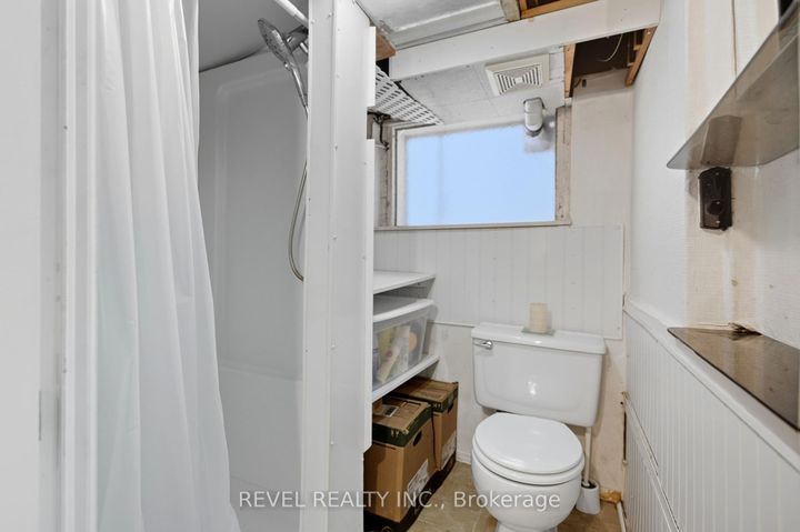 Photo 28 at 197 Balmoral Avenue S, Delta, Hamilton