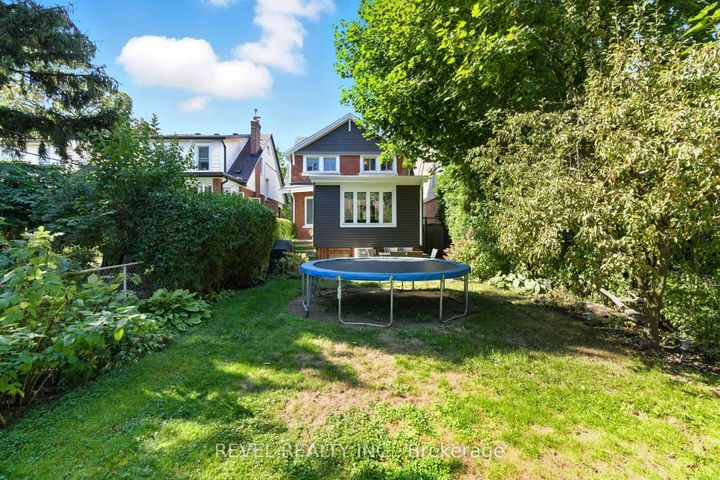Photo 30 at 197 Balmoral Avenue S, Delta, Hamilton