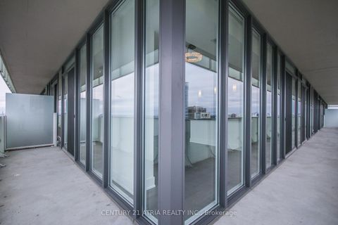 Photo 23 at 3002 - 200 Bloor Street W, Annex, Toronto