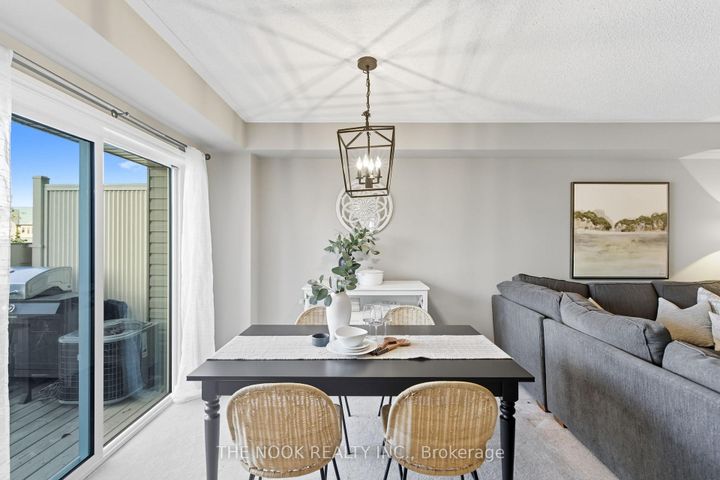 Photo 6 at 12 Tabaret Crescent, Windfields, Oshawa