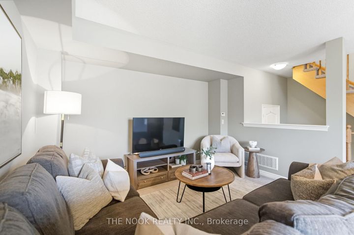 Photo 9 at 12 Tabaret Crescent, Windfields, Oshawa