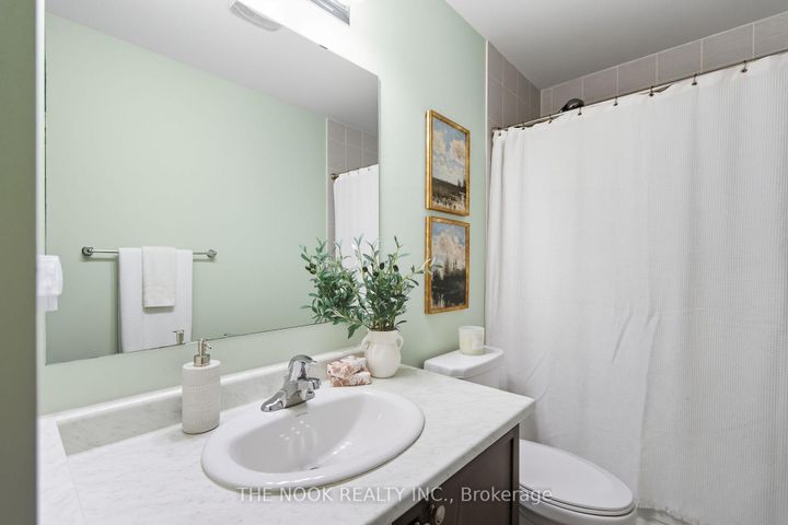 Photo 13 at 12 Tabaret Crescent, Windfields, Oshawa