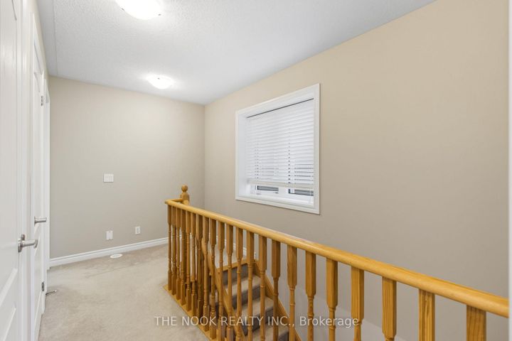 Photo 15 at 12 Tabaret Crescent, Windfields, Oshawa