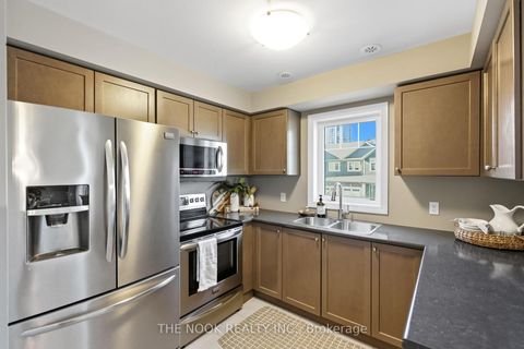 Photo 10 at 12 Tabaret Crescent, Windfields, Oshawa