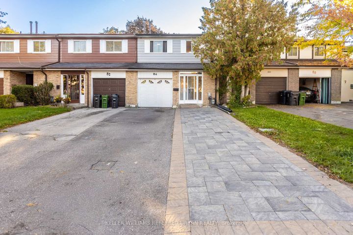 Photo 1 at 84 Lowry Square, Malvern, Toronto