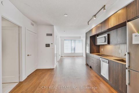 Photo 10 at 1109 - 10 York Street, Waterfront Communities C1, Toronto