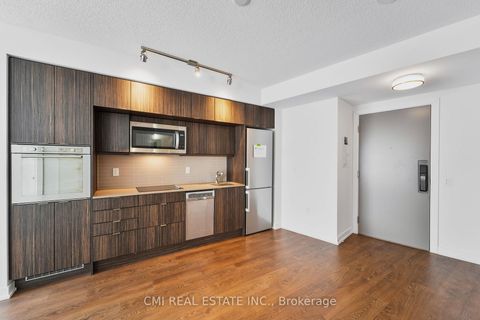 Photo 12 at 1109 - 10 York Street, Waterfront Communities C1, Toronto
