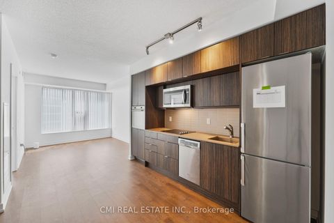 Photo 13 at 1109 - 10 York Street, Waterfront Communities C1, Toronto