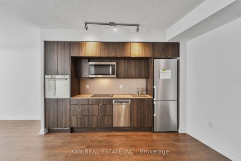 Photo 14 at 1109 - 10 York Street, Waterfront Communities C1, Toronto