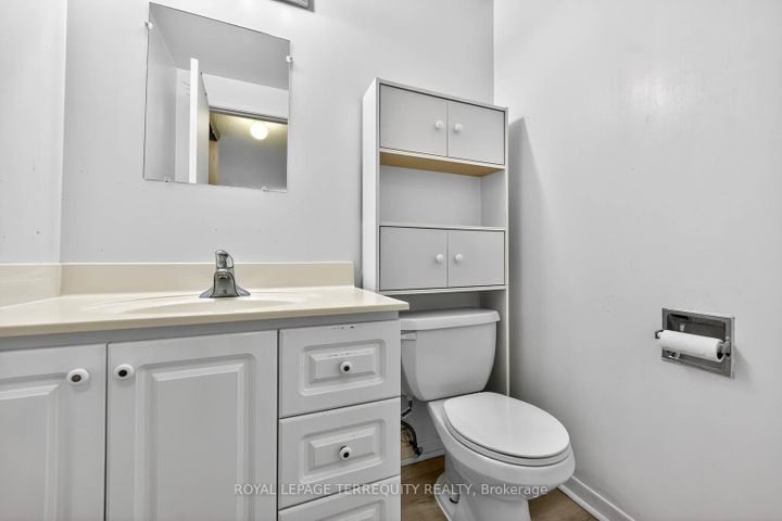 Photo 28 at 130 Whistling Hills Drive, Milliken, Toronto