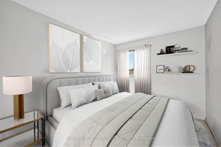 Photo 29 at 130 Whistling Hills Drive, Milliken, Toronto