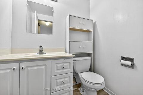 Photo 28 at 130 Whistling Hills Drive, Milliken, Toronto