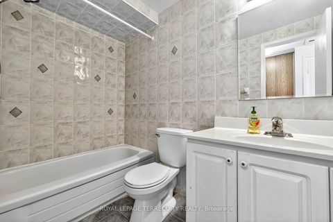Photo 31 at 130 Whistling Hills Drive, Milliken, Toronto