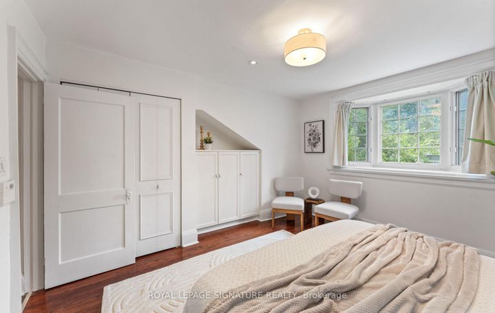 Photo 18 at 45 Hillsdale Avenue W, Eglinton, Toronto