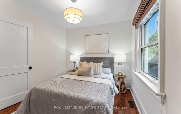 Photo 19 at 45 Hillsdale Avenue W, Eglinton, Toronto