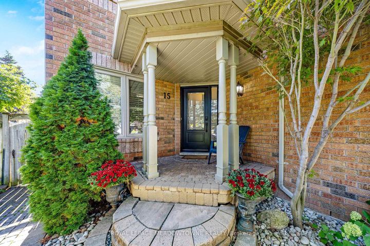 Photo 5 at 15 Harriet Street, Georgetown, Halton Hills