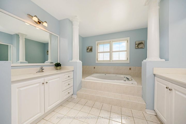 Photo 26 at 15 Harriet Street, Georgetown, Halton Hills