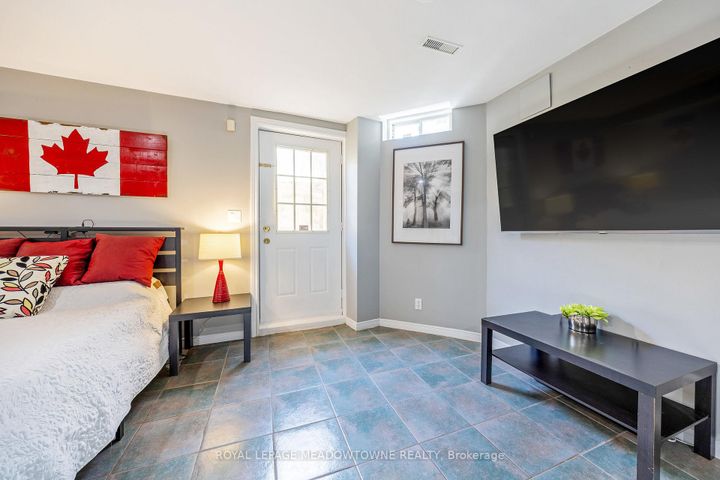 Photo 36 at 15 Harriet Street, Georgetown, Halton Hills