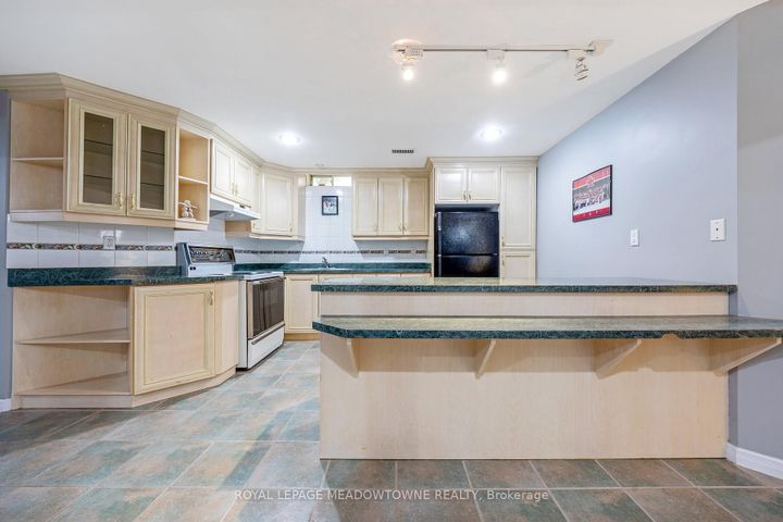 Photo 38 at 15 Harriet Street, Georgetown, Halton Hills