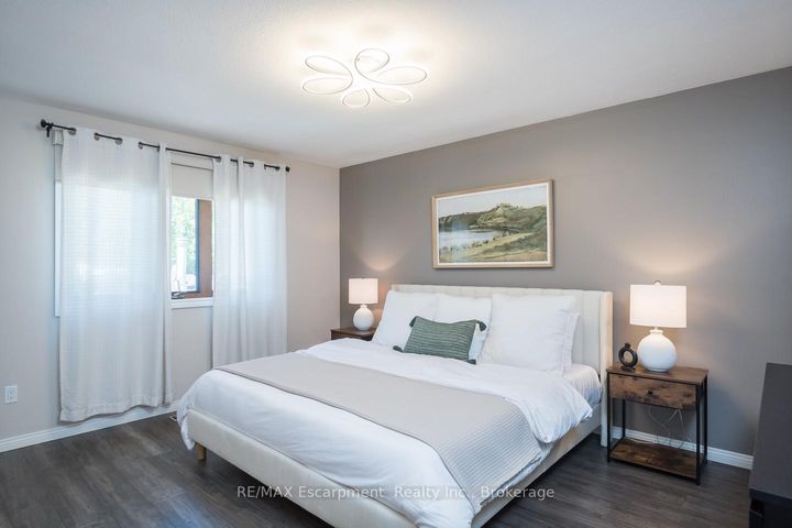 Photo 15 at 45 Amberwood Street, Stoney Creek Mountain, Hamilton