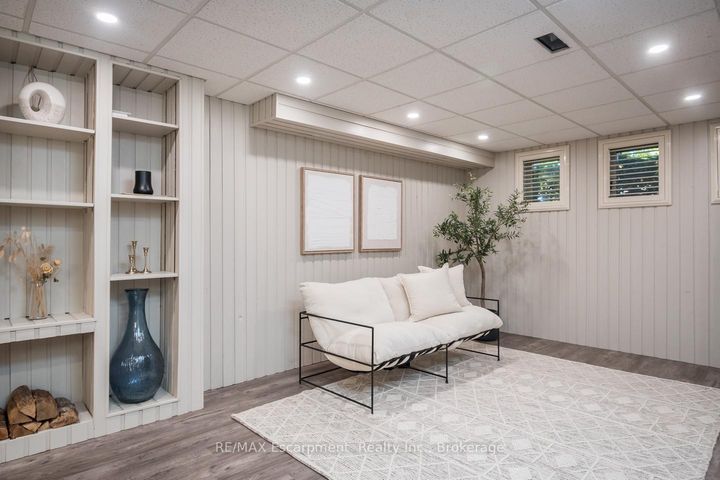 Photo 23 at 45 Amberwood Street, Stoney Creek Mountain, Hamilton