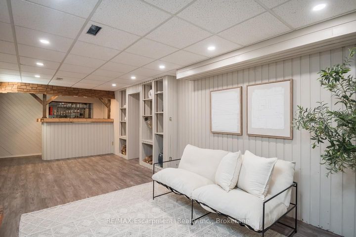 Photo 24 at 45 Amberwood Street, Stoney Creek Mountain, Hamilton