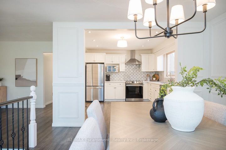 Photo 29 at 45 Amberwood Street, Stoney Creek Mountain, Hamilton
