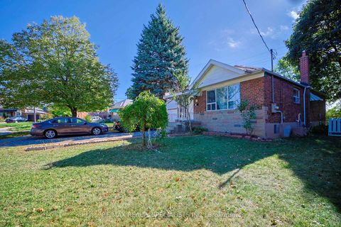 Photo 38 at 127 Flora Drive, Dorset Park, Toronto
