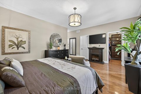 Photo 15 at 21 Corvinelli Drive, Brooklin, Whitby