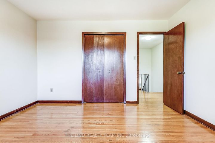 Photo 24 at 260 Apache Trail, Pleasant View, Toronto